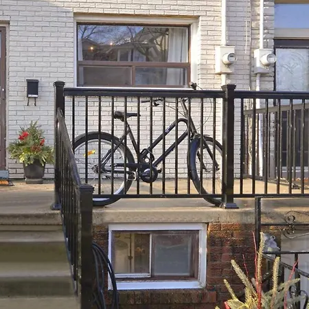 Modern 1Br Condo - Near Trinity Bellwoods Park
